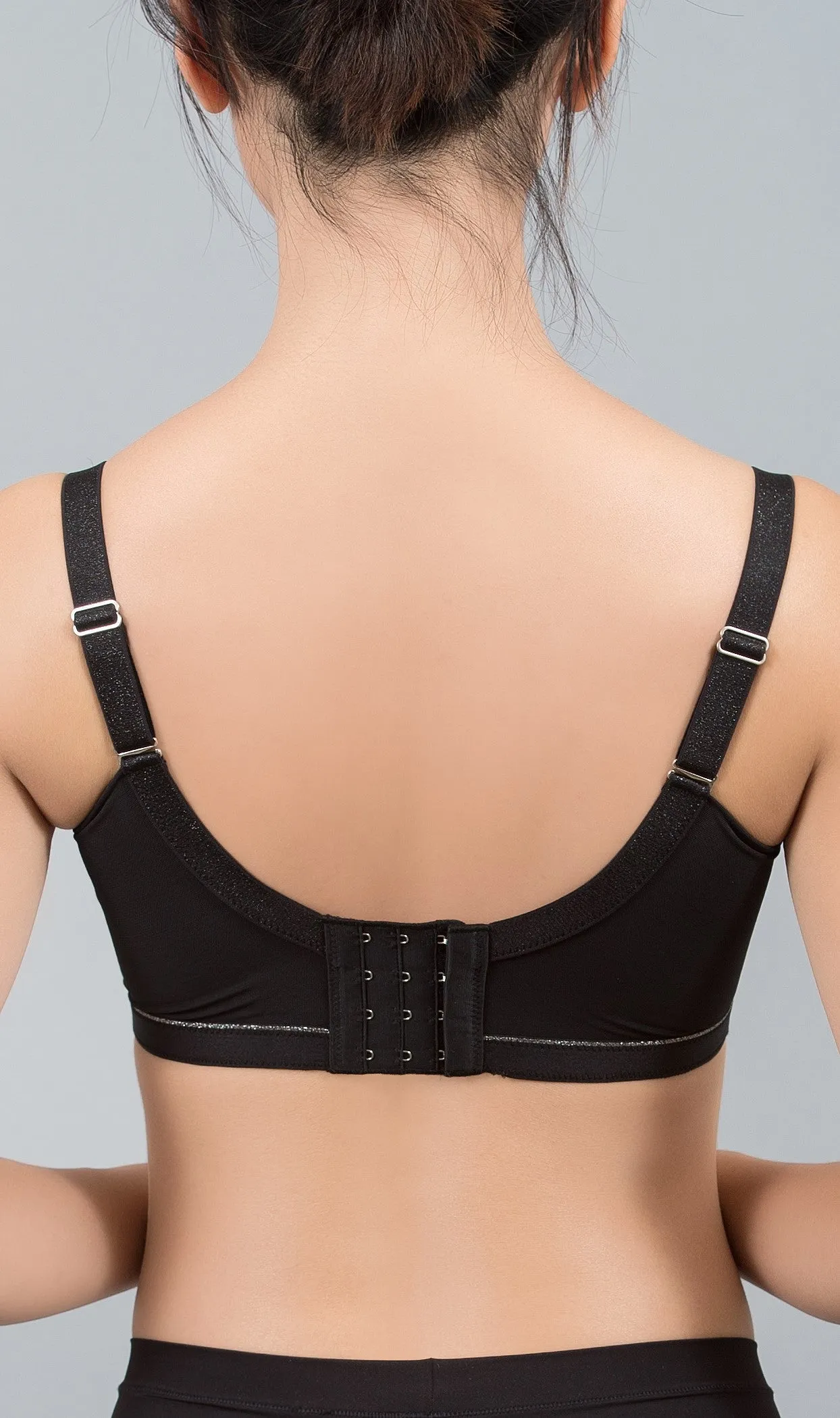 Elegantly Wild Push-Up Bra for Women with Low-Cut Heart Design & Seamless Fit #11537