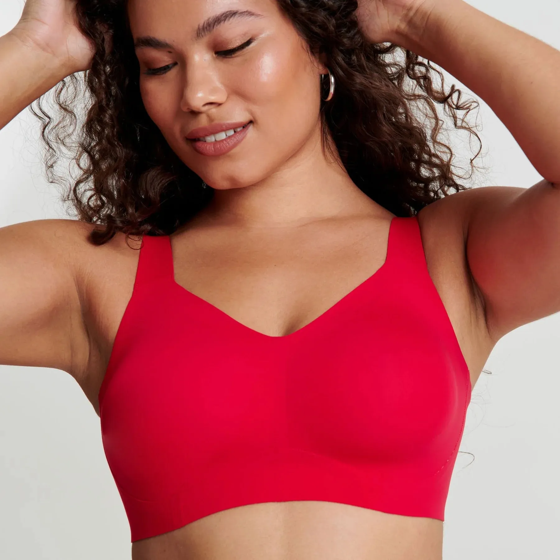 EVELYN AND BOBBIE BEYOND BRA